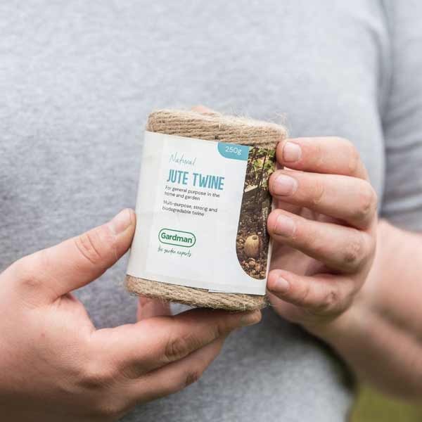 Gardman Natural Jute Twine 250g 2 Gardman Natural Jute Twine 250g - Image 2