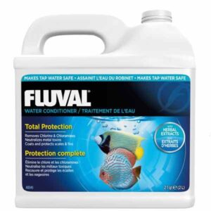 Fluval Aqua Plus Water Conditioner 2 Litres