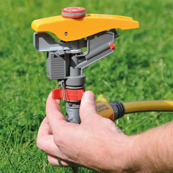 Hozelock Pulsating Sprinkler 2 Hozelock Pulsating Sprinkler - Image 2