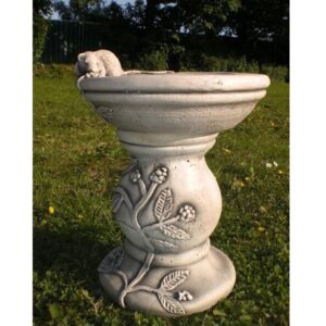 Mouse Stone Bird Bath 29cm