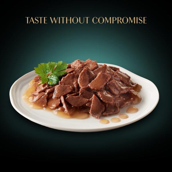 Sheba Fresh & Fine Cat Pouches with Beef, Chicken & Lamb in Gravy 6x50g 2 Sheba Fresh & Fine Cat Pouches with Beef, Chicken & Lamb in Gravy 6x50g - Image 2