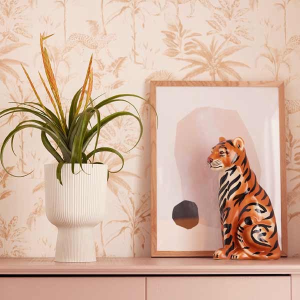 Elho Vibes Fold Coupe Silky White 14cm Flower Pot 5 Elho Vibes Fold Coupe Silky White 14cm Flower Pot - Image 5