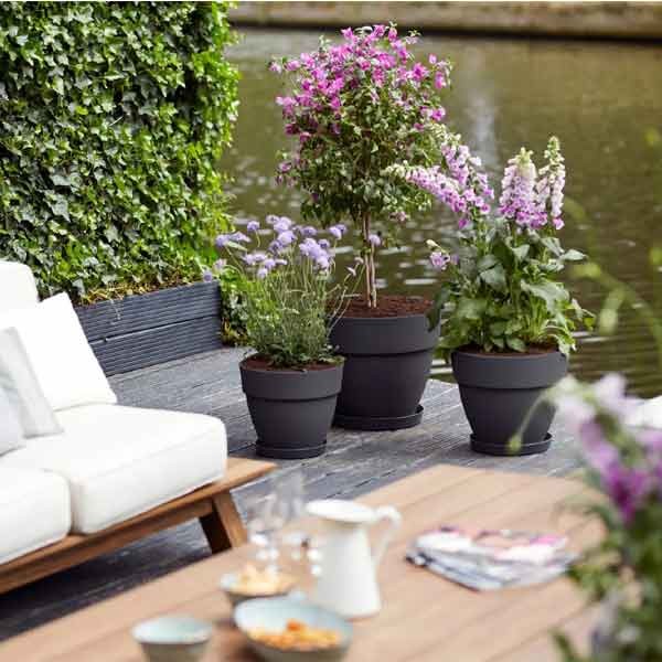 Elho Vibia Campana Round Anthracite 40cm Flower Pot 5 Elho Vibia Campana Round Anthracite 40cm Flower Pot - Image 5