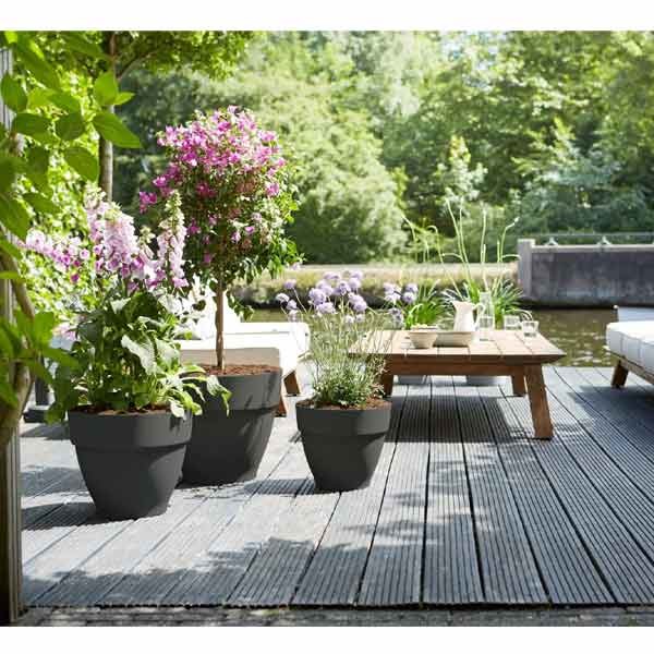 Elho Vibia Campana Round Anthracite 40cm Flower Pot 6 Elho Vibia Campana Round Anthracite 40cm Flower Pot - Image 6