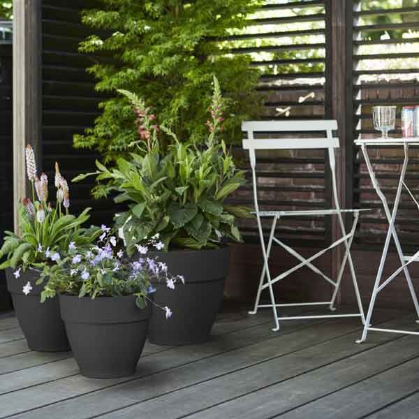 Elho Vibia Campana Round Anthracite 40cm Flower Pot 7 Elho Vibia Campana Round Anthracite 40cm Flower Pot - Image 7