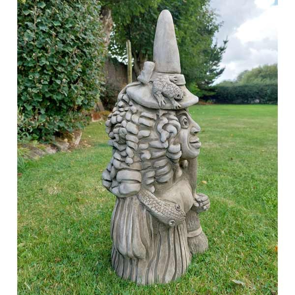 Wonda The Witch Stone Garden Ornament 61cm 2 Wonda The Witch Stone Garden Ornament 61cm - Image 2