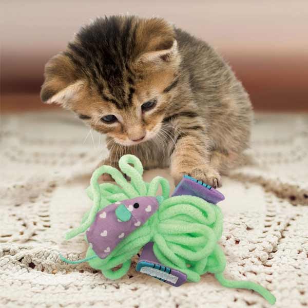 KONG Pull-A-Partz Yarnz Cat Toy 4 KONG Pull-A-Partz Yarnz Cat Toy - Image 4