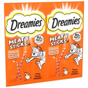 Dreamies Meaty Sticks with Tasty Chicken 30g Cat Treat