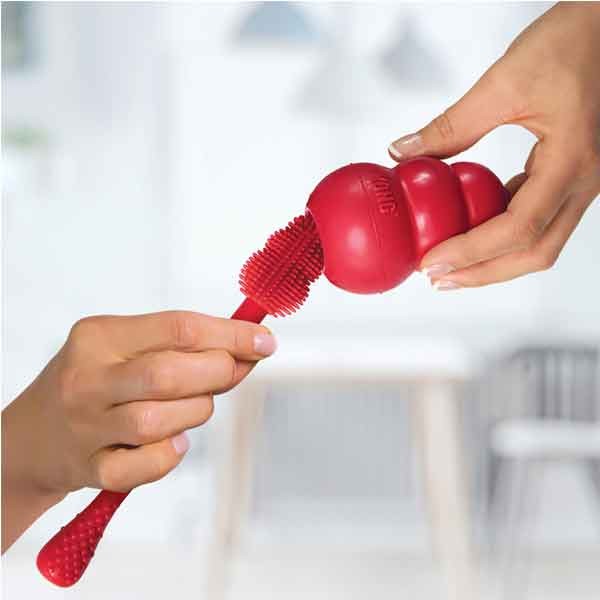 KONG Cleaning Brush 2 KONG Cleaning Brush - Image 2