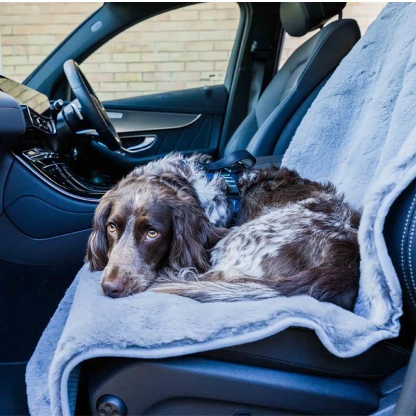 Pet Rebellion Comfy Car Seat Cover Faux Fur Single 2 Pet Rebellion Comfy Car Seat Cover Faux Fur Single - Image 2