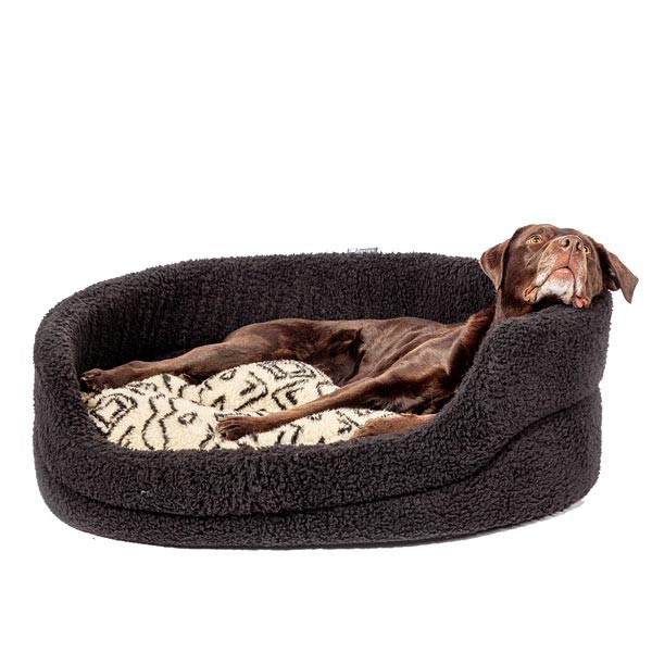 Danish Design Sherpa Fleece Neutral Geometric Slumber Bed 30" 3 Danish Design Sherpa Fleece Neutral Geometric Slumber Bed 30" - Image 3