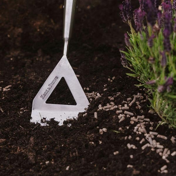 Westland Organic Chicken Manure Pellets 2.25kg + 25% Extra Free 3 Westland Organic Chicken Manure Pellets 2.25kg + 25% Extra Free - Image 3