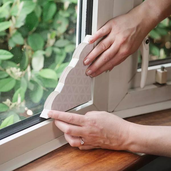 Deadfast Decorative Fly Window Trap 4 Pack 2 Deadfast Decorative Fly Window Trap 4 Pack - Image 2