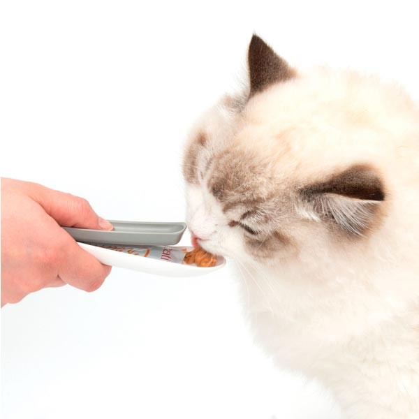 Catit Creamy Feeding Spoon 5 Catit Creamy Feeding Spoon - Image 5