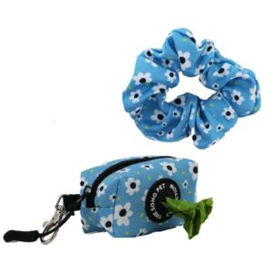The Soho Pet Collection Daisy Patterned Poop Bag and Scrunchie