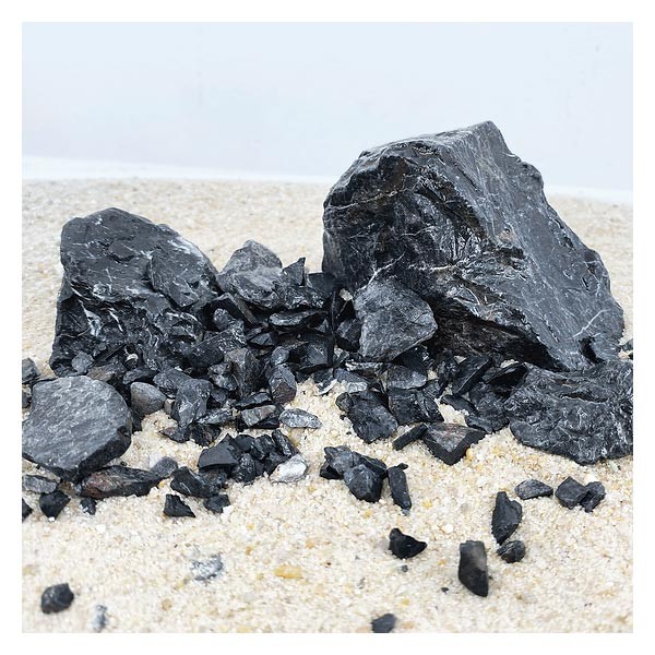 Wio Dark Grey Accent Petite Aquatic Stone 750g 3 Wio Dark Grey Accent Petite Aquatic Stone 750g - Image 3