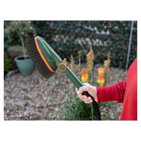 Hard Brush Hose Gun 1 Hard Brush Hose Gun