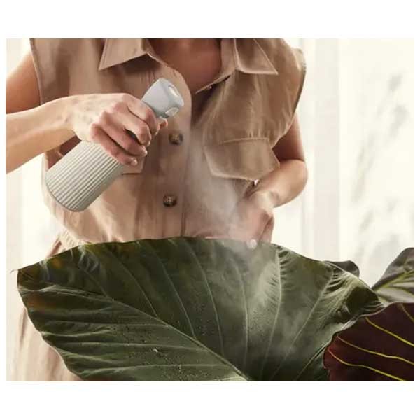 Vibes Fold Plant Mister 0.37Ltr Linen White 3 Vibes Fold Plant Mister 0.37Ltr Linen White - Image 3